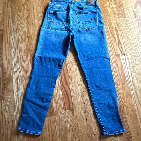 American Eagle High Rise Jegging Crop Size 6 - Picture 4 of 4
